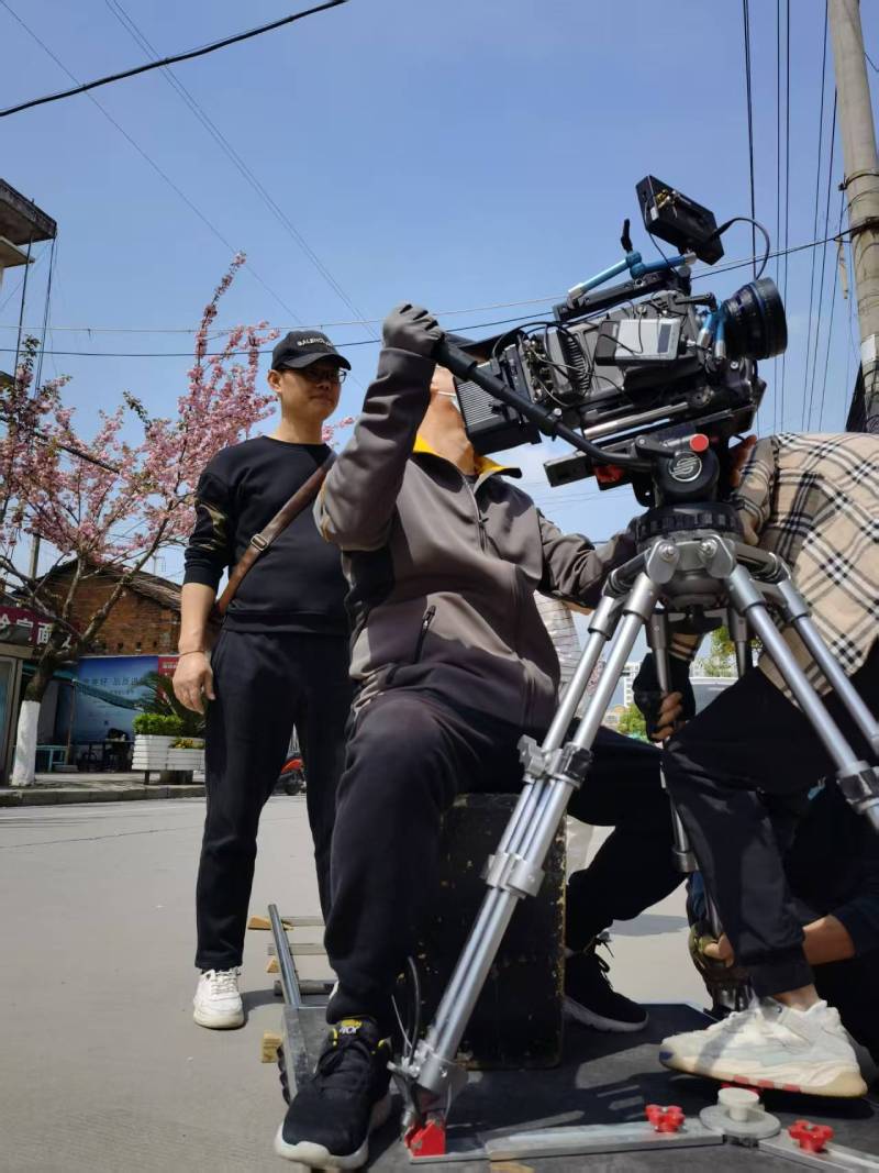 林周县广告片拍摄：快消品牌爆款之选，网感内容适配社媒传播！